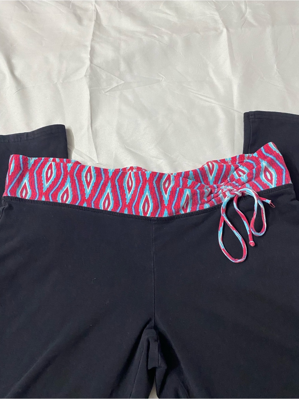 Y2K Mossimo Geometric Waist Yoga Pants - Flare Leg - Size L - Picture 3 of 8